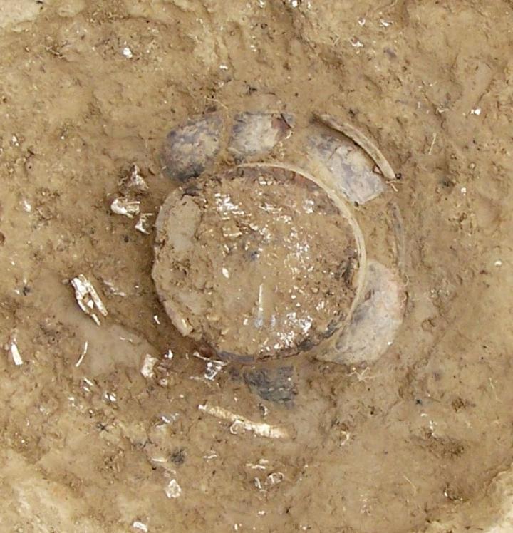 Gros plan sur l&rsquo;une des tombes de la n&eacute;cropole