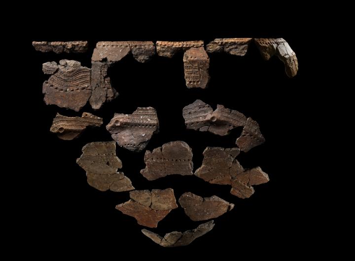 Vase du type de la Hoguette (fin du VIe mill&eacute;naire) trouv&eacute; sur le site d'Alizay