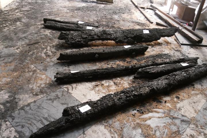 Prélèvement des bois et étiquetage