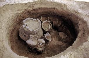 6-4-7 Urne cinéraire en céramique 