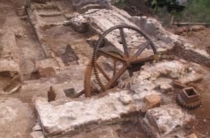 1<sup>re</sup> fouille pr&eacute;ventive &agrave; Mayotte : La sucrerie du Domaine de Coconi, carrefour de Chiconi &agrave; Ouangani