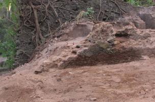 1<sup>re</sup> fouille pr&eacute;ventive &agrave; Mayotte : La sucrerie du Domaine de Coconi, carrefour de Chiconi &agrave; Ouangani