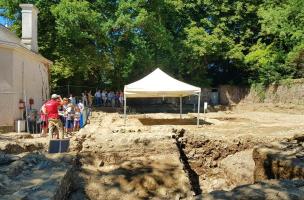  Portes ouvertes sur la fouille des Tanneurs &agrave; Rennes