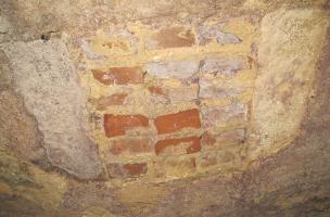 13 -img4798.D&eacute;couverte d&rsquo;un mikv&eacute; dans le quartier juif m&eacute;di&eacute;val de Saint-Paul-Trois-Ch&acirc;teaux 