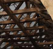 Le bois dans tous ses états : le projet de conservation restauration du bâti à la croisée des chemins...