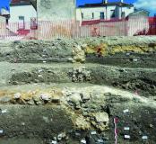 Axe du mur nord du canal, survivance de son tracé dans le parcellaire urbain du XIIIe siècle à nos jours 